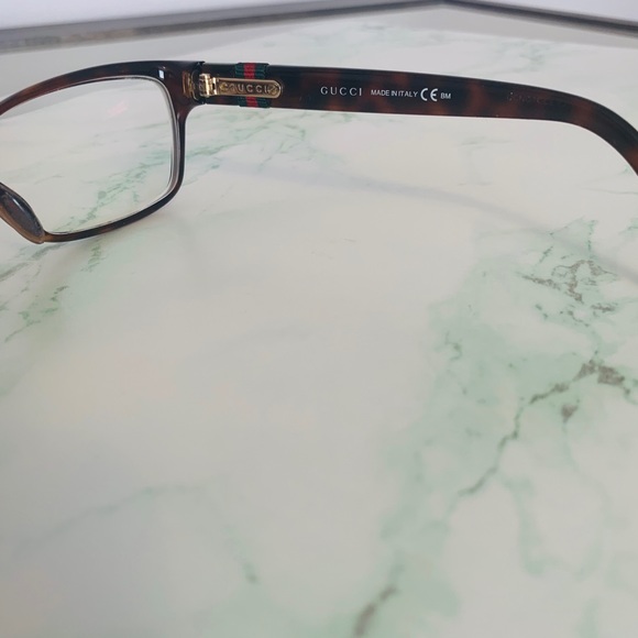 Gucci eyeglasses - Picture 6 of 8